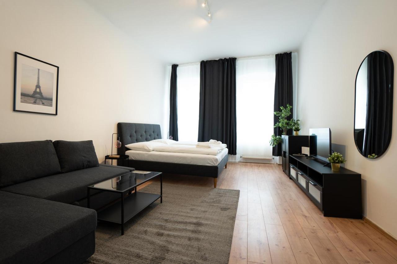 Lovely 1-Bedroom Apartment Next To Praterstern Vienna Exterior photo